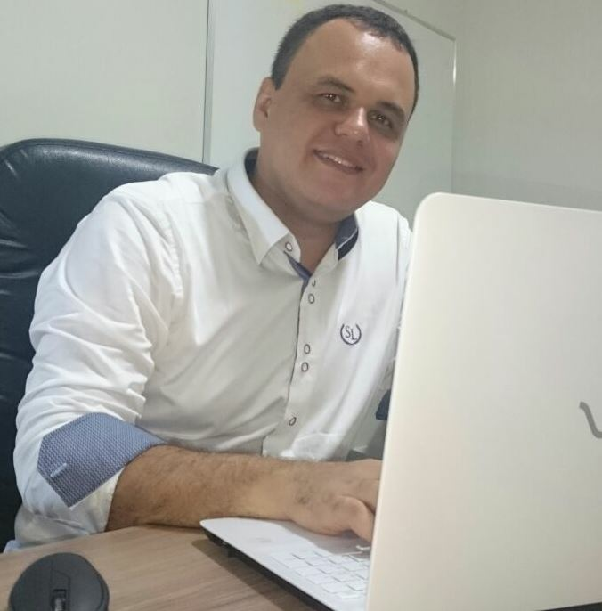 Prof. Robson Sousa